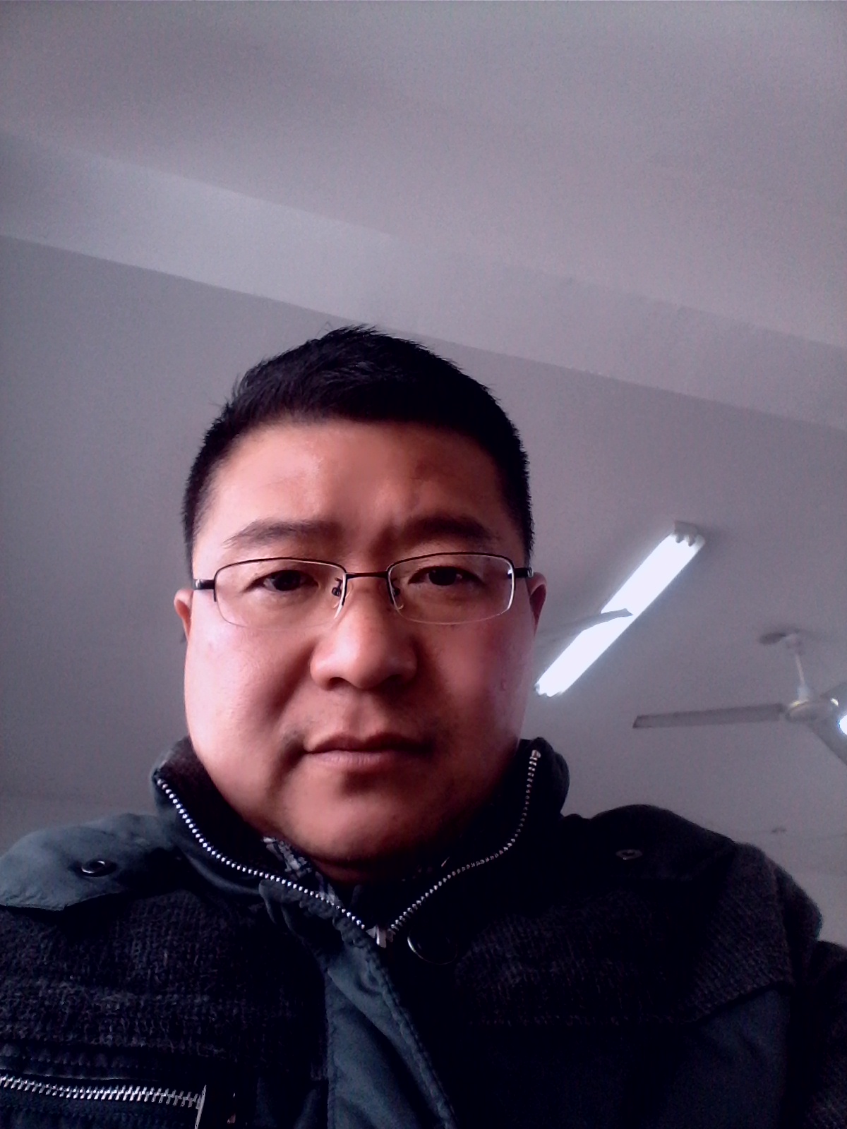 王小雷